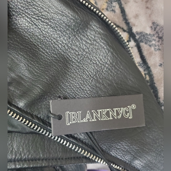 Blank NYC Women's Vegan Black Leather Jacket Size XL - Picture 10 of 12